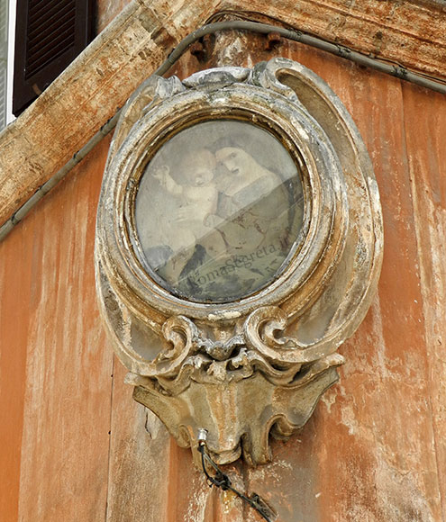 madonnella a via delle coppelle