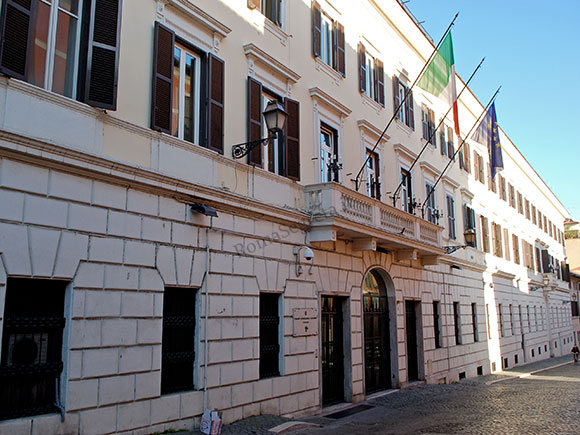 palazzo del conservatorio pio a via garibaldi