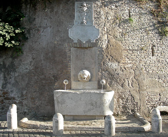 fontana a via garibaldi