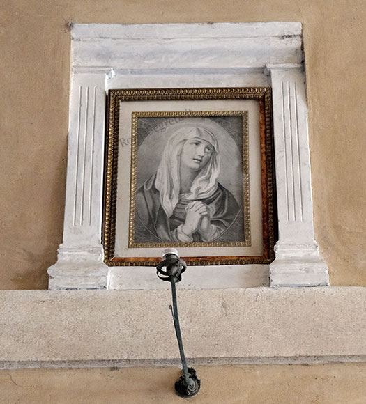 madonna addolorata a vicolo dei granari