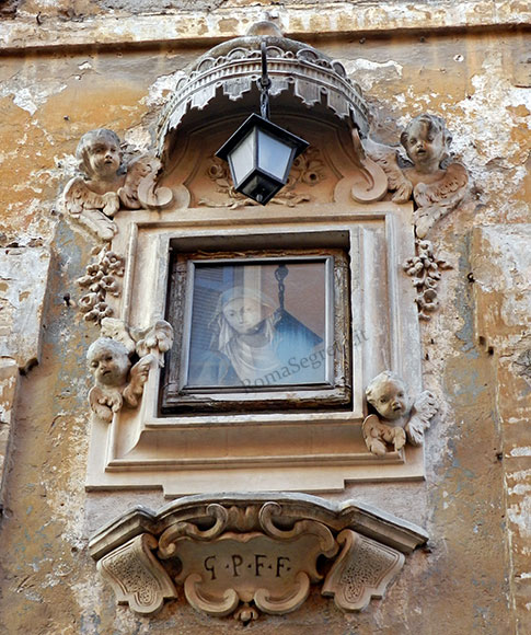 madonnella a vicolo del bologna