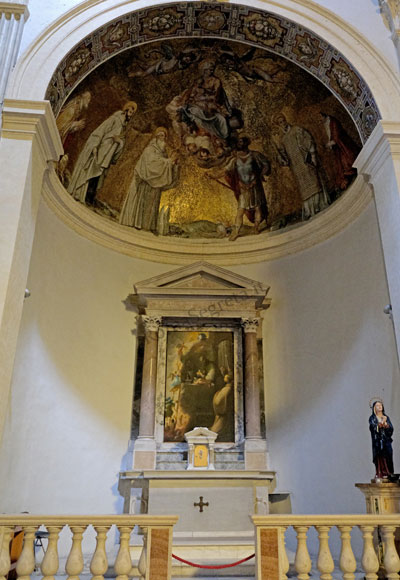 altare di s.bernardo nella chiesa di s.maria scala coeli