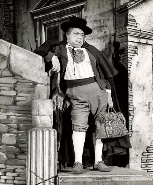 aldo fabrizi nei panni di mastro titta