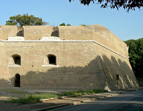 bastione del sangallo sulle mura aureliane