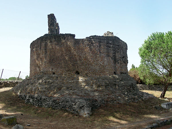 mausoleo rotondo
