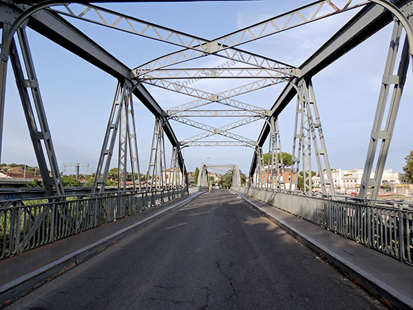 Vedi su Google Maps ponte dell'industria