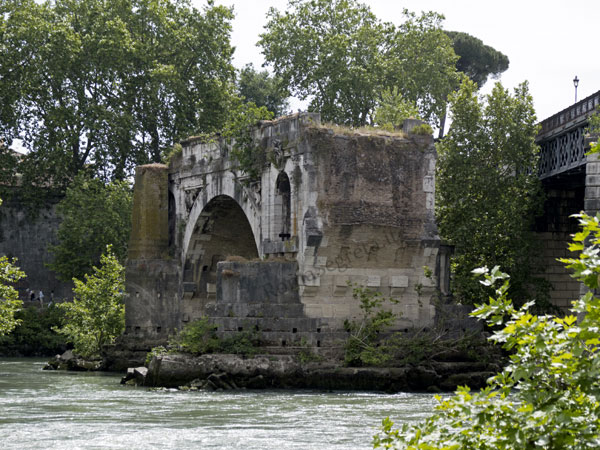Vedi su Google Maps ponte rotto