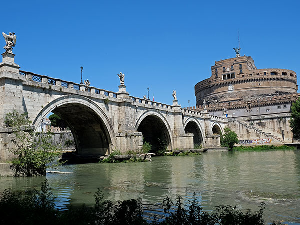 ponte s.angelo