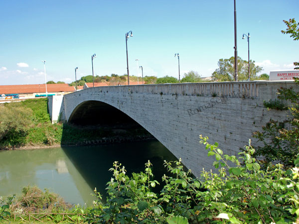 ponte testaccio