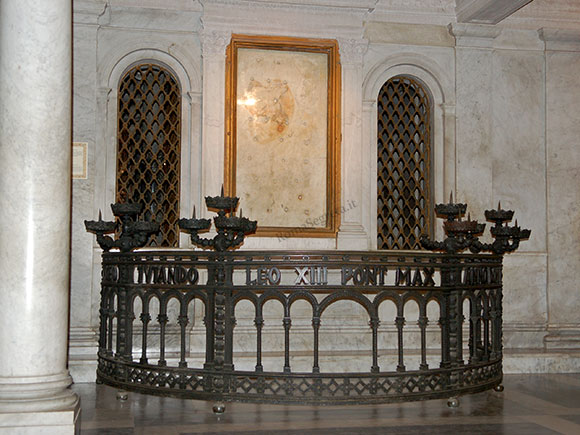 lastra con sangue di san lorenzo