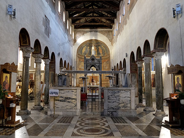 interno di santa maria in cosmedin