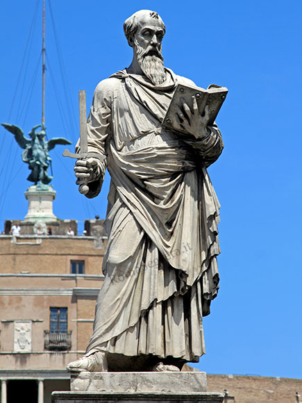 statua di san paolo a ponte s.angelo