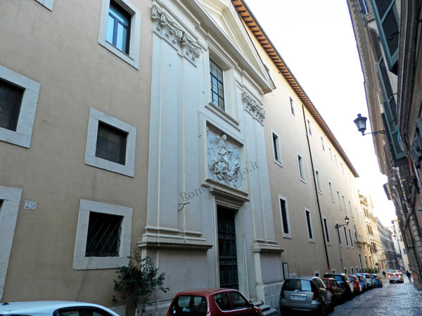 Vedi su Google Maps via dell'umiltà