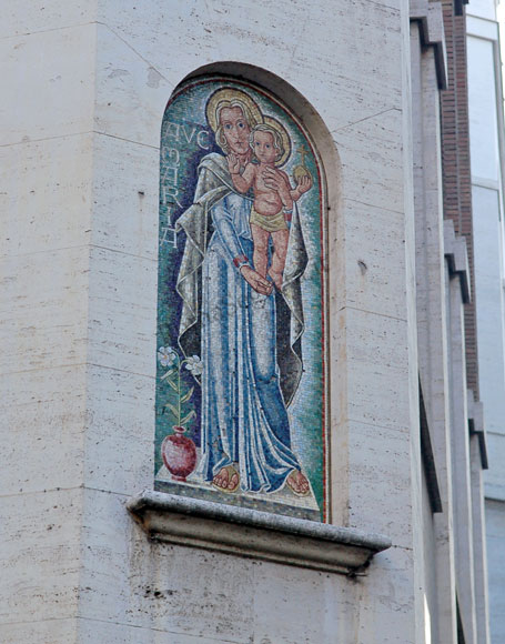 madonnella a via di s.nicola da tolentino