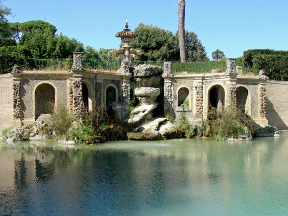 fontana della cascata a villa pamphilj

