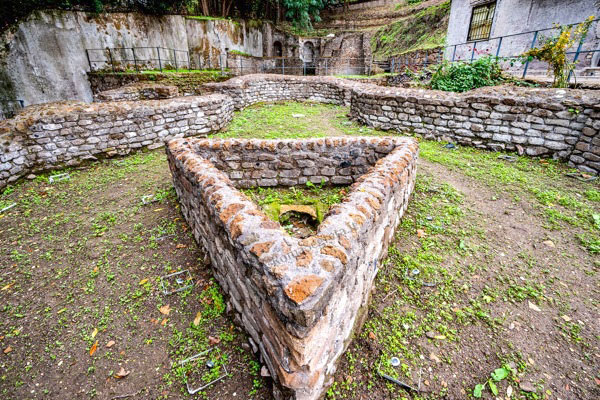 santuario divinità siriache a villa sciarra