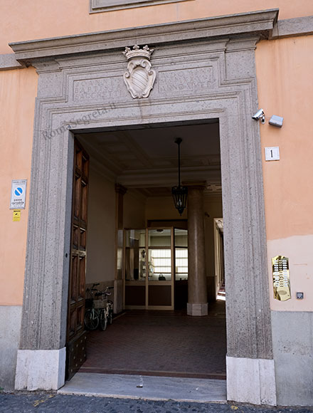 portale di palazzo orbitelli sacchetti