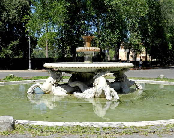 fontana dei cavalli marini a villa borghese