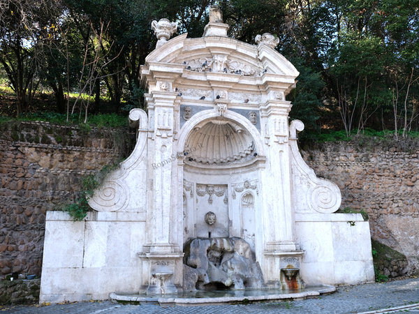 Vedi su Google Maps fontana del prigione